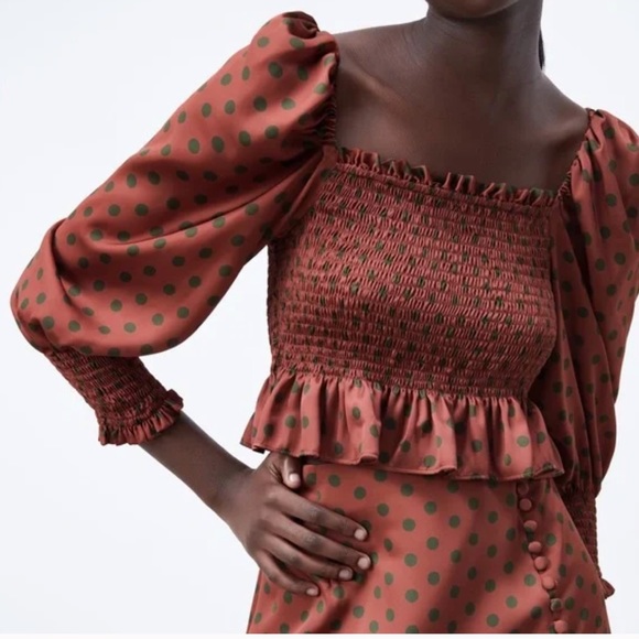 NWT Zara Satin Burgundy Red & Green Polka Dot Smocked Puff Sleeve Top in size M - Picture 3 of 10